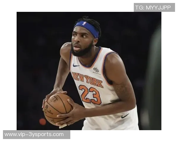 迪文分析球队进攻瓶颈强调快速决策与调动对方防守的重要性